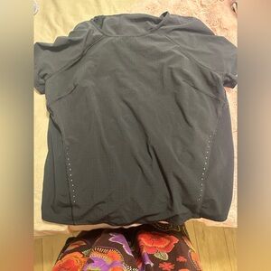 LULULEMON Active Top - 8